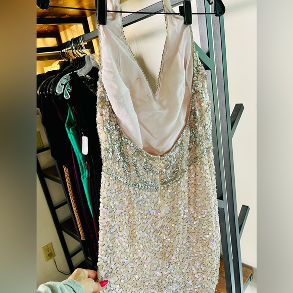 Caché Vintage Bsby Pink Sequined/Beaded embellished Halter Neck Dress Sz 4 - Picture 8 of 10